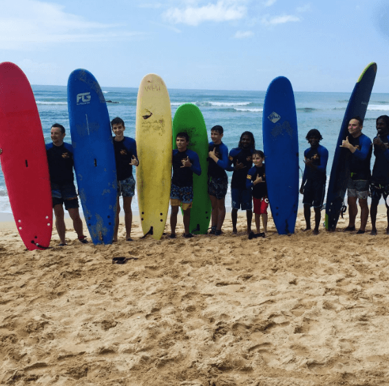 Sabine-homo-surf-lessons-food